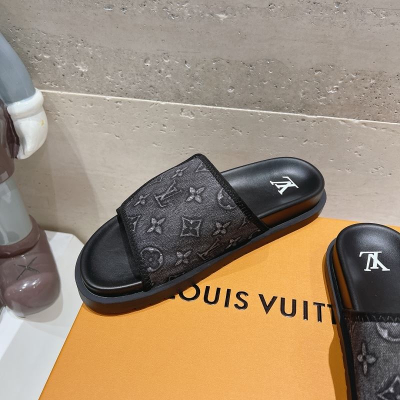 Louis Vuitton Slippers